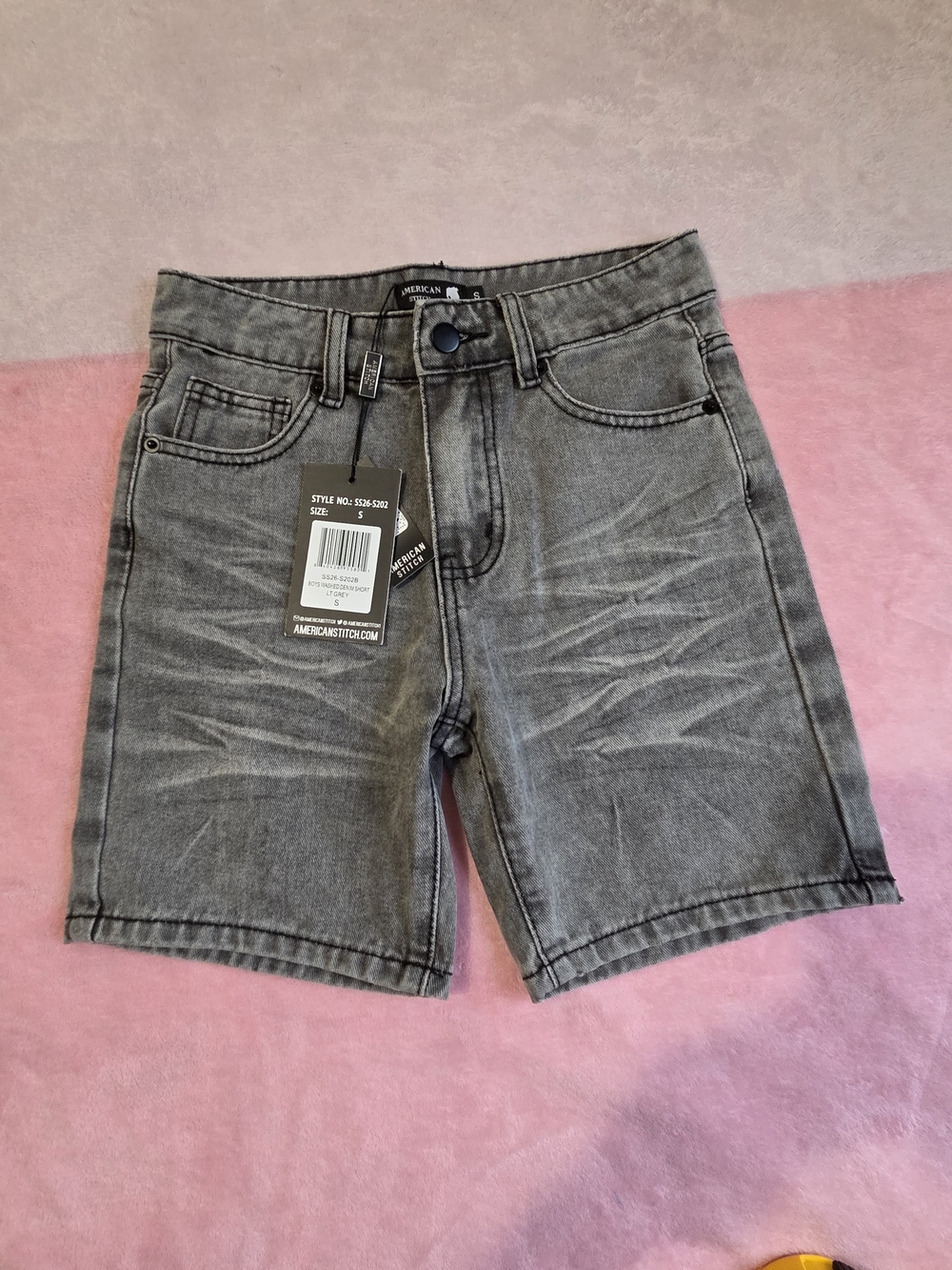 American Stitch Men’s Gray Denim Shorts